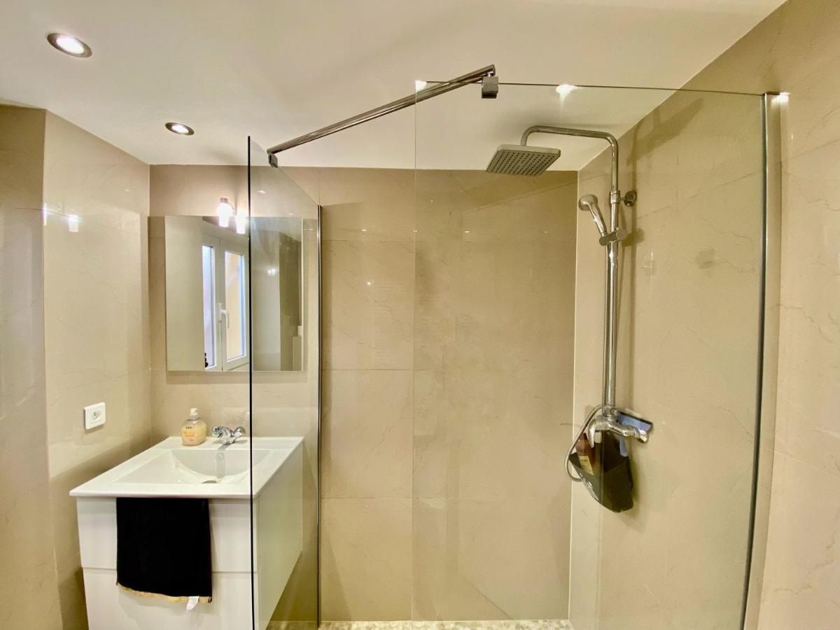 Lovely & Sunny Loft Heart Of Nice With A/C! Exterior photo